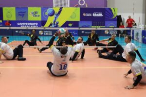 Equipe apoiada pela Lei Paulista de Incentivo ao Esporte estreia no Estadual de Vôlei Sentado